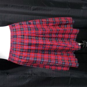 Liz Claiborne pleated plaid skirt